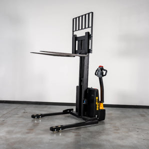 BIG JOE - S26 | Walkie Straddle Stacker